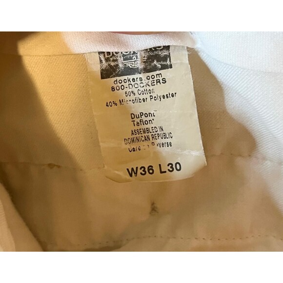 Dockers Khaki Pants Lot 3 Mens 36x30 Classic Relaxed Pleated Flat Front - Picture 7 of 16